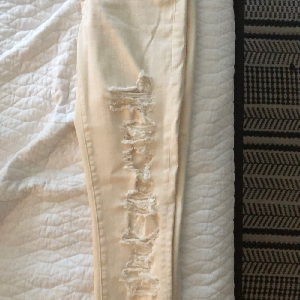 American Eagle super stretch ripped jeans